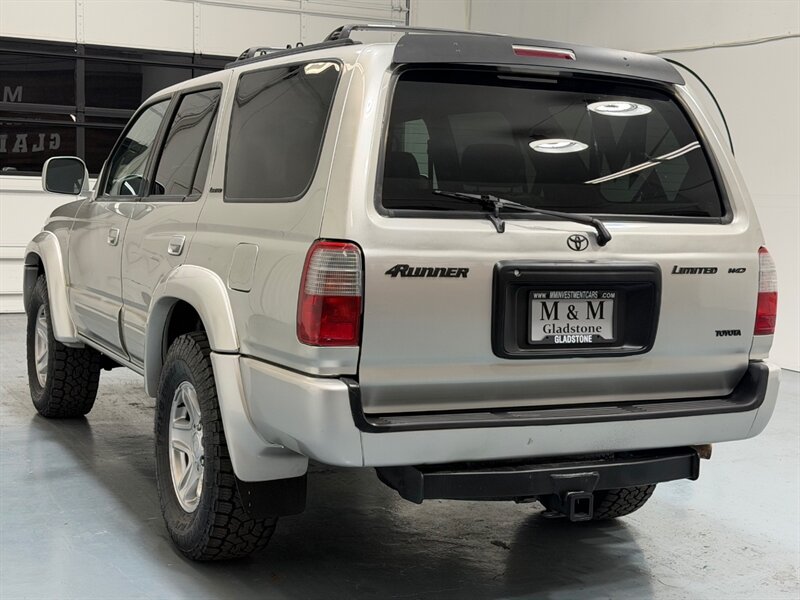 2000 Toyota 4Runner Limited 4X4 3.4L V6 / Rear Diff Lock /Leather / Sunroof / ZERO RUST / TIMING BELT SERVICE DONE - Photo 8 - Gladstone, OR 97027