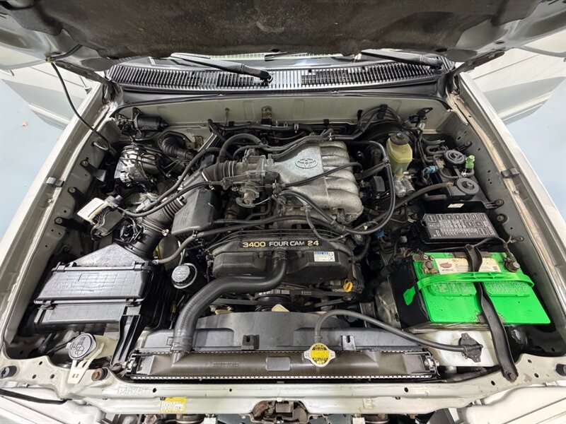 2000 Toyota 4Runner Limited 4X4 3.4L V6 / Rear Diff Lock /Leather / Sunroof / ZERO RUST / TIMING BELT SERVICE DONE - Photo 43 - Gladstone, OR 97027