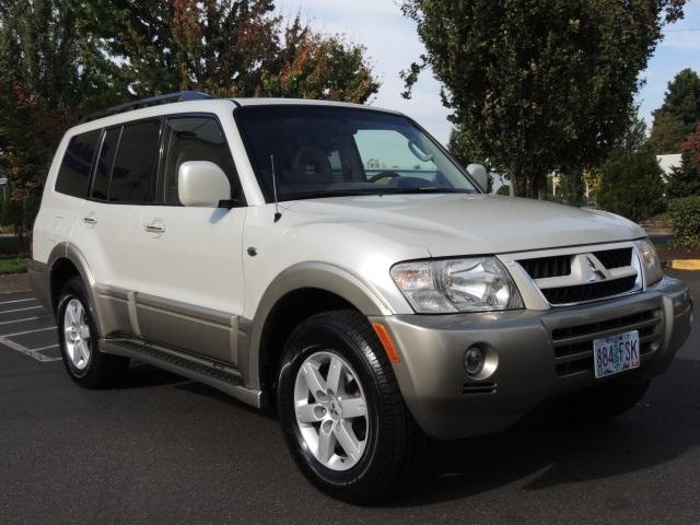 2005 Mitsubishi Montero Limited 4WD   - Photo 2 - Portland, OR 97217