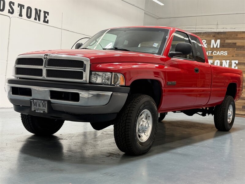 2001 Dodge Ram 2500 ST QUAD CAB 4x4 / 5.9L CUMMINS DIESEL / NEW TIRES / ONLY 138K MILES / LOCAL OREGON TRUCK - Photo 37 - Gladstone, OR 97027