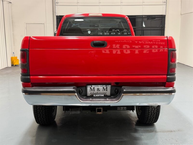 2001 Dodge Ram 2500 ST QUAD CAB 4x4 / 5.9L CUMMINS DIESEL / NEW TIRES / ONLY 138K MILES / LOCAL OREGON TRUCK - Photo 8 - Gladstone, OR 97027