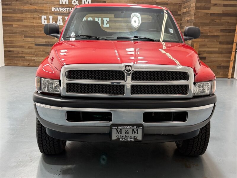 2001 Dodge Ram 2500 ST QUAD CAB 4x4 / 5.9L CUMMINS DIESEL / NEW TIRES / ONLY 138K MILES / LOCAL OREGON TRUCK - Photo 7 - Gladstone, OR 97027