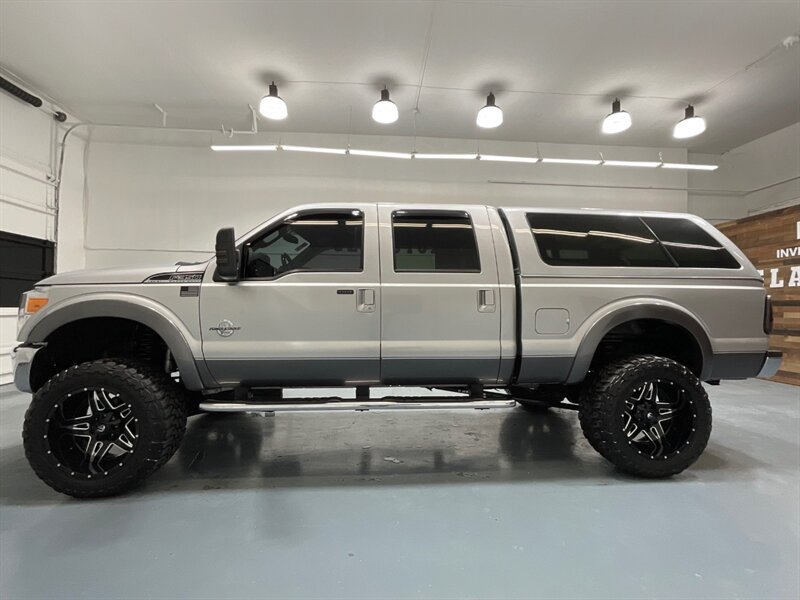 2011 Ford F-350 Lariat Crew Cab 4X4 / 6.7L DIESEL / LIFTED / LOCAL  / ZERO RUST / Leather Seats / LIFTED w. 37inc TOYO OPEN COUNTRY MUD TIRES - Photo 3 - Gladstone, OR 97027