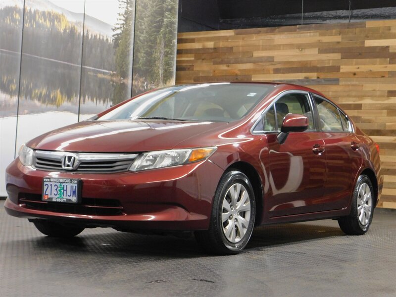 2012 Honda Civic LX Sedan 4Dr / Autom   - Photo 1 - Gladstone, OR 97027