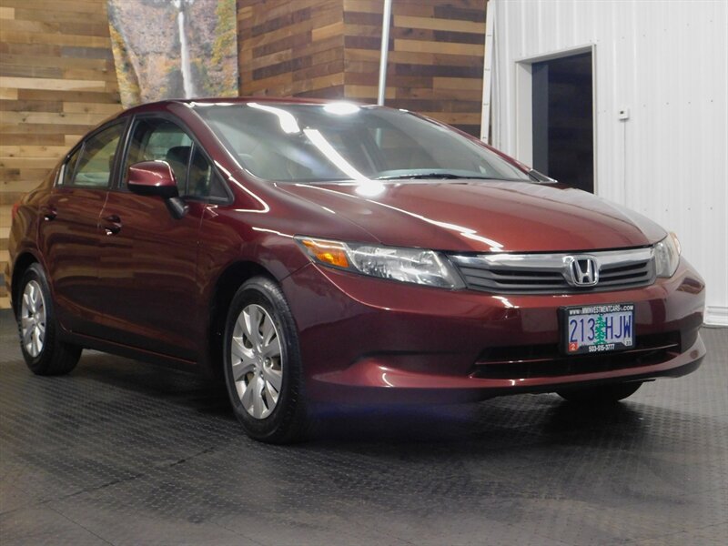 2012 Honda Civic LX Sedan 4Dr / Autom   - Photo 2 - Gladstone, OR 97027