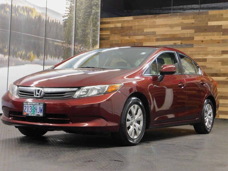 2012 Honda Civic LX Sedan 4Dr / Autom   - Photo 25 - Gladstone, OR 97027