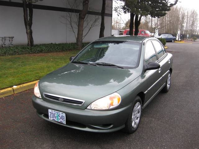 2002 Kia Rio   - Photo 1 - Portland, OR 97217