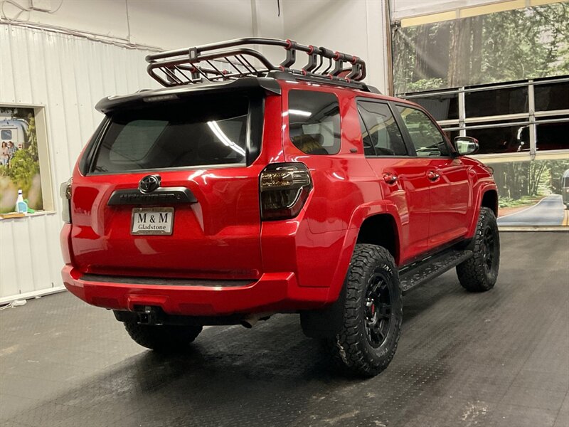 2020 Toyota 4Runner SR5 Premium 4x4 / Leather / CUSTOM BUILT / LIFTED  NEW LIFT w/ NEW WHEELS & TIRES / Leather & Heated Seats / Luggage Rack / Chrome Delete Pkg / 1-OWNER / SHARP & CLEAN !! - Photo 7 - Gladstone, OR 97027