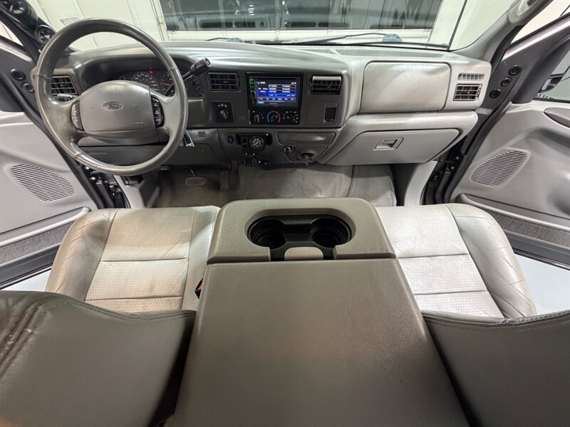 2002 Ford F-350 Lariat 4X4 7.3L DIESEL / Crew Cab / NEW 35 " TIRES / LONG BED / LOCAL RUST FREE - Photo 39 - Gladstone, OR 97027