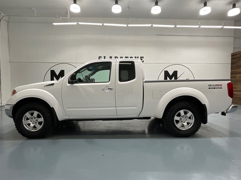 2008 Nissan Frontier Nismo 4Dr King Cab 4X4 / V6 / ONLY 58,000 MILES  / LOCAL TRUCK w. ZERO RUST - Photo 3 - Gladstone, OR 97027