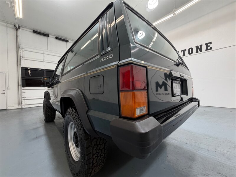 1993 Jeep Cherokee XJ Sport 2DR 4Cyl LIFTED 5-Spd Man. LOW MILES /NEW TIRES / LOCAL SUV - Photo 47 - Gladstone, OR 97027