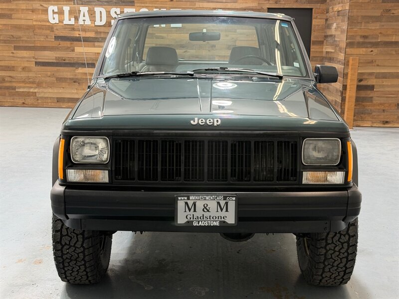 1993 Jeep Cherokee XJ Sport 2DR 4Cyl LIFTED 5-Spd Man. LOW MILES /NEW TIRES / LOCAL SUV - Photo 5 - Gladstone, OR 97027