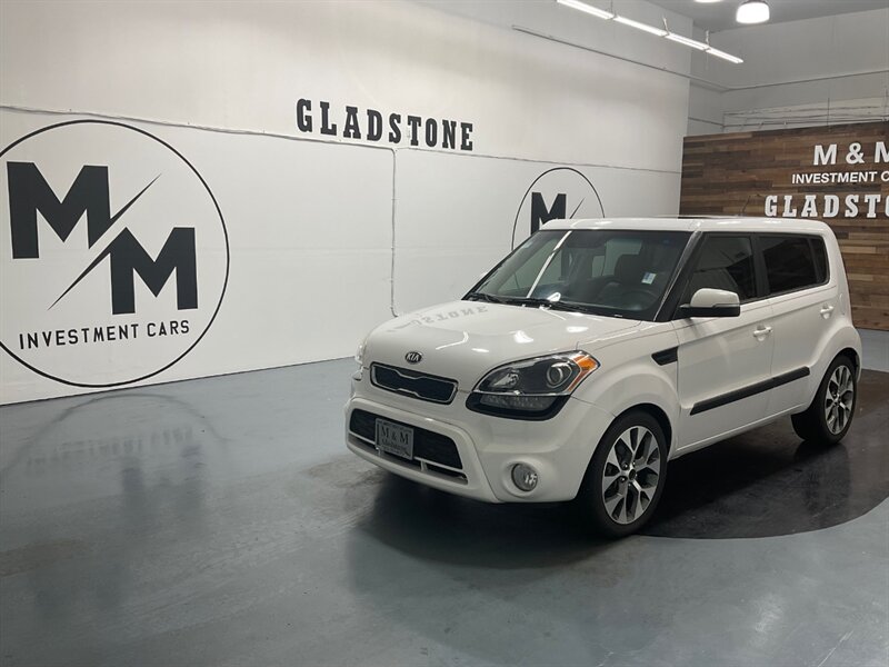 2013 Kia Soul ! Sport Utility / Navigation / Camera / Sunroof  / leather - Photo 5 - Gladstone, OR 97027