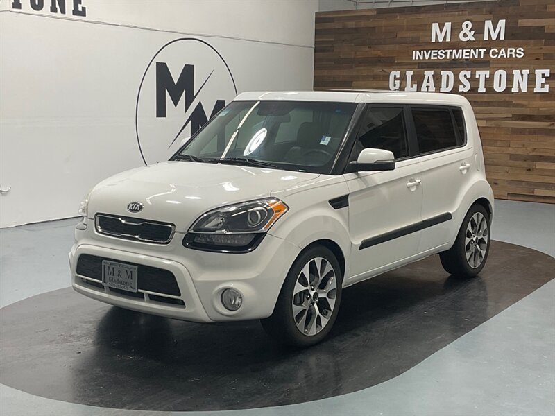 2013 Kia Soul ! Sport Utility / Navigation / Camera / Sunroof  / leather - Photo 53 - Gladstone, OR 97027