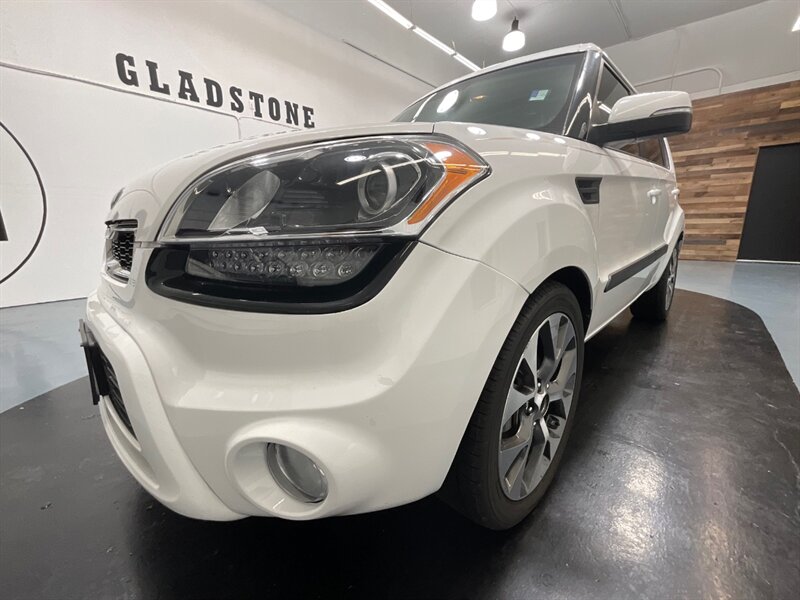 2013 Kia Soul ! Sport Utility / Navigation / Camera / Sunroof  / leather - Photo 31 - Gladstone, OR 97027