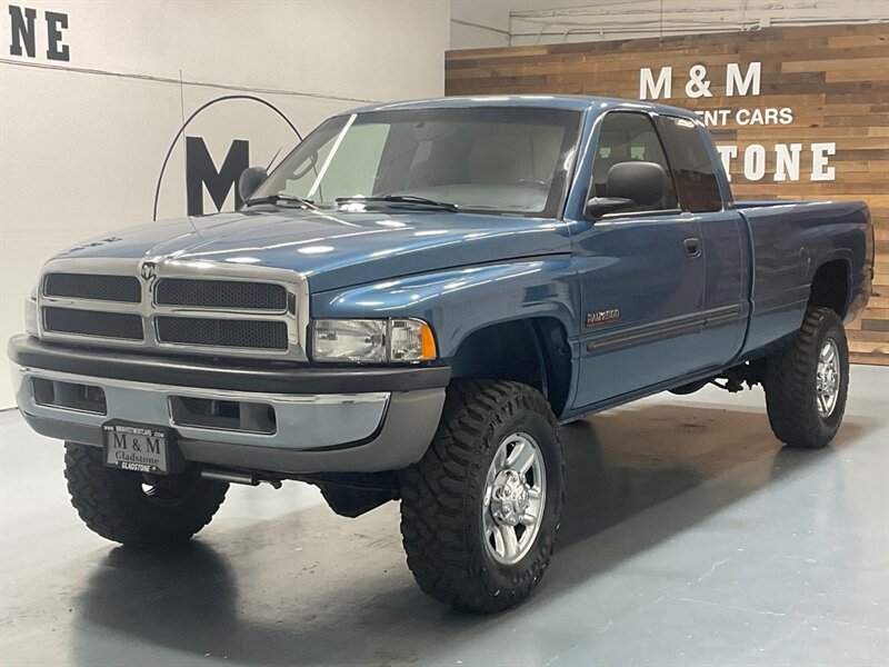 2002 Dodge Ram 2500 SLT Plus 4X4 5.9L DIESEL 6-SPEED MANUAL /NEW TIRES / LONG BED / ZERO RUST - Photo 1 - Gladstone, OR 97027