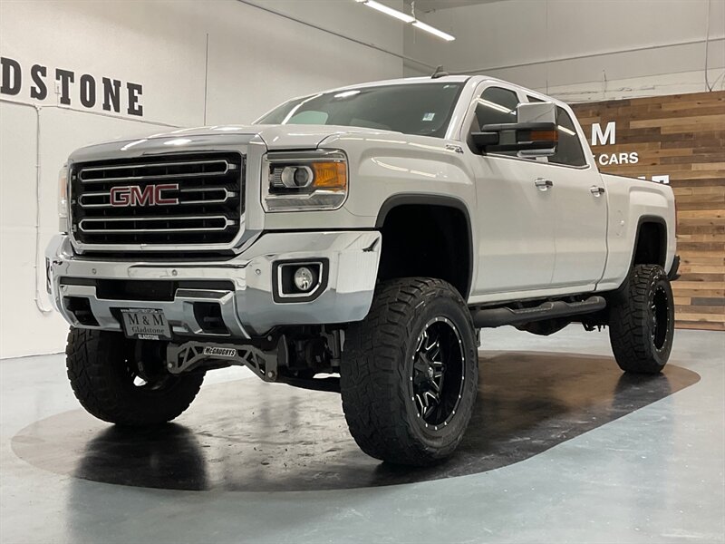 2015 GMC Sierra 2500 SLT Crew Cab 4X4 / 6.6L DIESEL / 1-OWNER / LIFTED  / NO RUST - Photo 63 - Gladstone, OR 97027