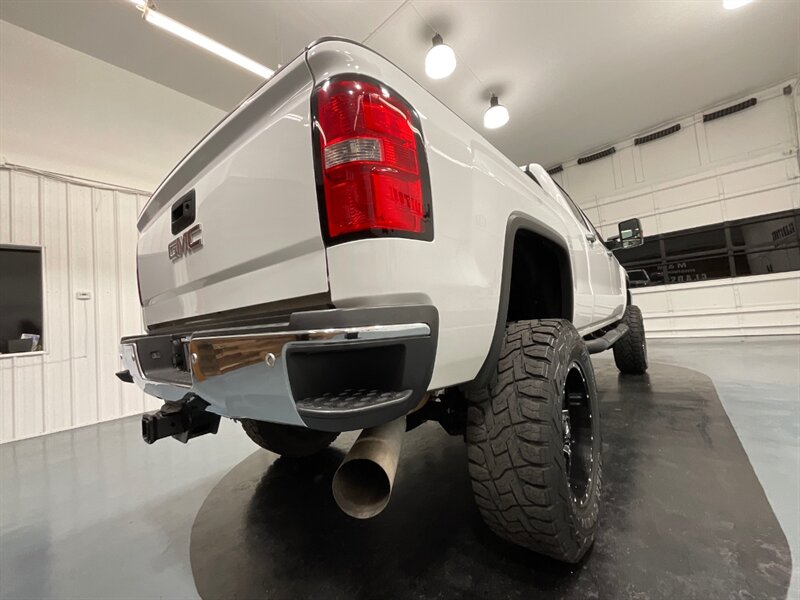 2015 GMC Sierra 2500 SLT Crew Cab 4X4 / 6.6L DIESEL / 1-OWNER / LIFTED  / NO RUST - Photo 56 - Gladstone, OR 97027