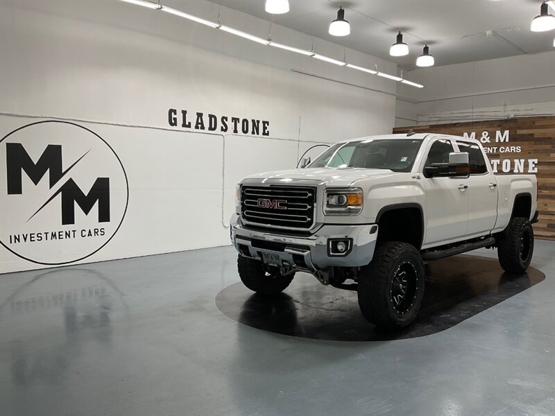 2015 GMC Sierra 2500 SLT Crew Cab 4X4 / 6.6L DIESEL / 1-OWNER / LIFTED  / NO RUST - Photo 25 - Gladstone, OR 97027