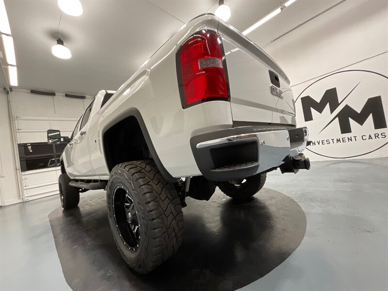 2015 GMC Sierra 2500 SLT Crew Cab 4X4 / 6.6L DIESEL / 1-OWNER / LIFTED  / NO RUST - Photo 55 - Gladstone, OR 97027