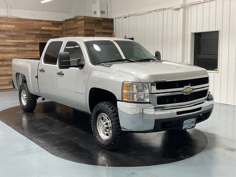 2010 Chevrolet Silverado 2500 LT Crew Cab 4X4 / 6.6L DURAMAX DIESEL /LOCAL TRUCK  / RUST FREE / Excel Cond - Photo 2 - Gladstone, OR 97027