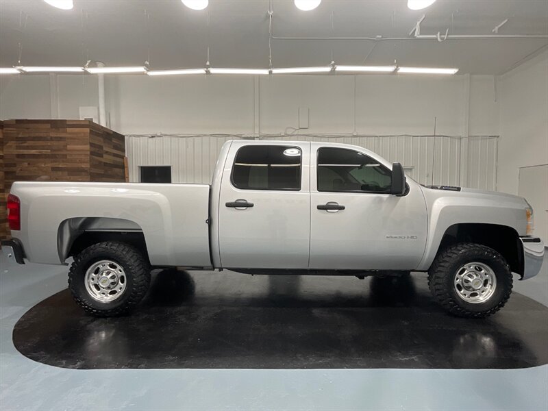 2010 Chevrolet Silverado 2500 LT Crew Cab 4X4 / 6.6L DURAMAX DIESEL /LOCAL TRUCK  / RUST FREE / Excel Cond - Photo 4 - Gladstone, OR 97027