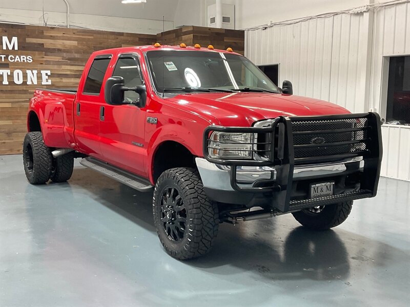 2000 Ford F-350 XLT 4X4 / 7.3L DIESEL / DUALLY / 6-SPEED / LIFTED  / LOCAL TRUCK w. ZERO RUST - Photo 2 - Gladstone, OR 97027