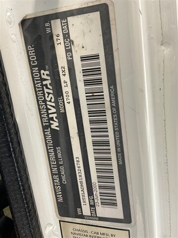 2001 International 4700 Crew Cab International DUALLY / 8.7L DIESEL - Photo 56 - Gladstone, OR 97027