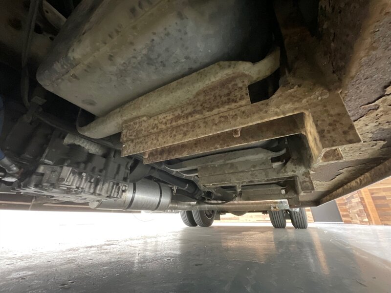 2001 International 4700 Crew Cab International DUALLY / 8.7L DIESEL - Photo 59 - Gladstone, OR 97027