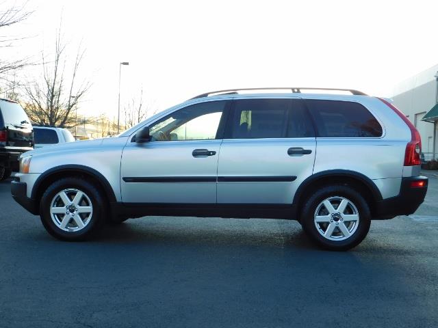 2004 Volvo XC90 2.5T / Leather / Heated seats / Rear DVD/ Low mile   - Photo 3 - Portland, OR 97217