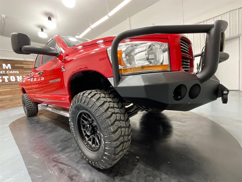 2006 Dodge Ram 2500 SLT 4X4 / 5.9L DIESEL / LIFTED w. NEW TIRES WHEELS  / CUSTOM BUMPER WTH WINCH - Photo 37 - Gladstone, OR 97027