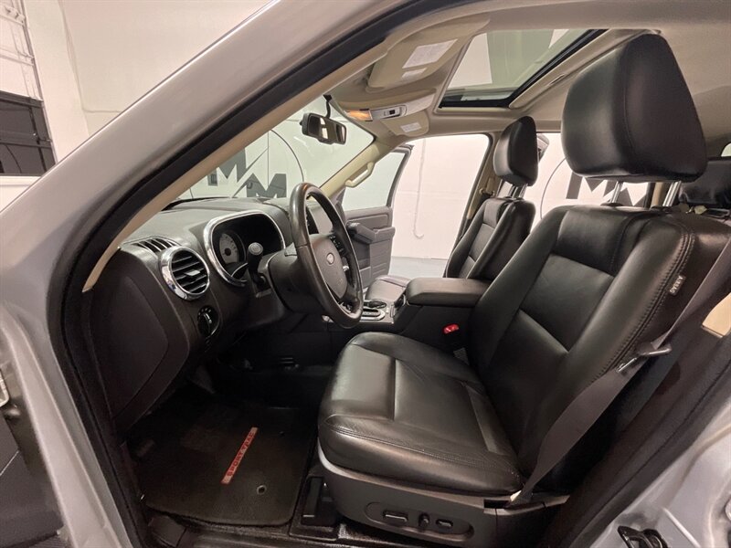 2010 Ford Explorer Sport Trac Limited 4X4 V6 / Leather / Sunroof /69K MILES / LOCAL OREGON TRUCK w. ZERO RUST - Photo 11 - Gladstone, OR 97027