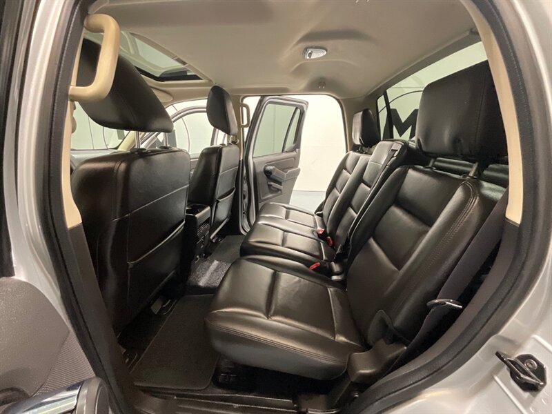 2010 Ford Explorer Sport Trac Limited 4X4 V6 / Leather / Sunroof /69K MILES / LOCAL OREGON TRUCK w. ZERO RUST - Photo 12 - Gladstone, OR 97027