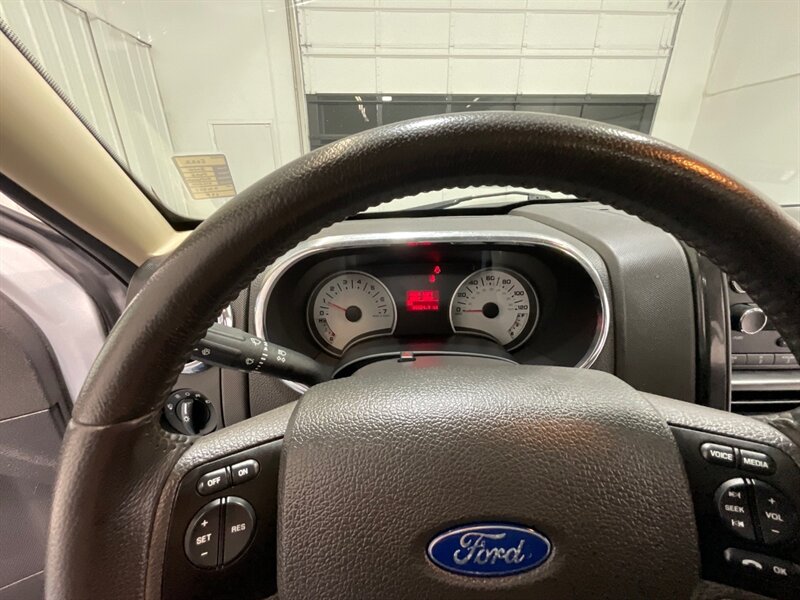 2010 Ford Explorer Sport Trac Limited 4X4 V6 / Leather / Sunroof /69K MILES / LOCAL OREGON TRUCK w. ZERO RUST - Photo 40 - Gladstone, OR 97027