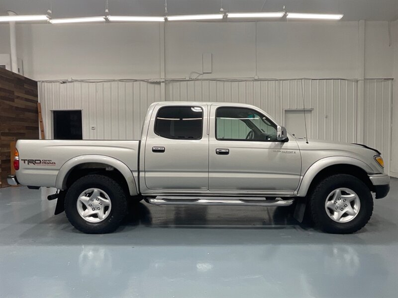 2004 Toyota Tacoma PreRunner V6 TRD OFF RD / 3.4L V6 / LOCAL LOW MILE  / TIMING BELT SERVICE ALREADY DONE - Photo 4 - Gladstone, OR 97027