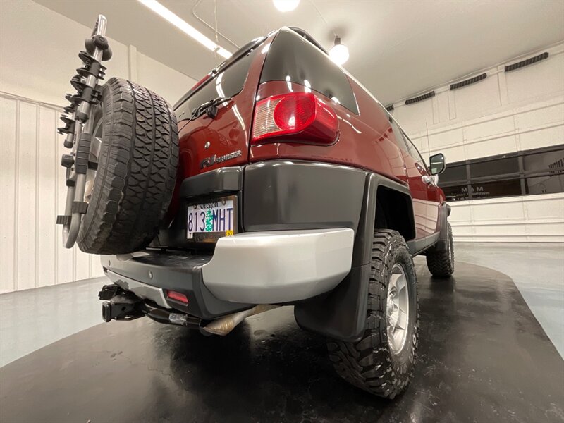 2008 Toyota FJ Cruiser 4X4 / 4.0L V6 / LOCAL SUV / REAR DIFF LOCK  / MUD TIRES - Photo 29 - Gladstone, OR 97027