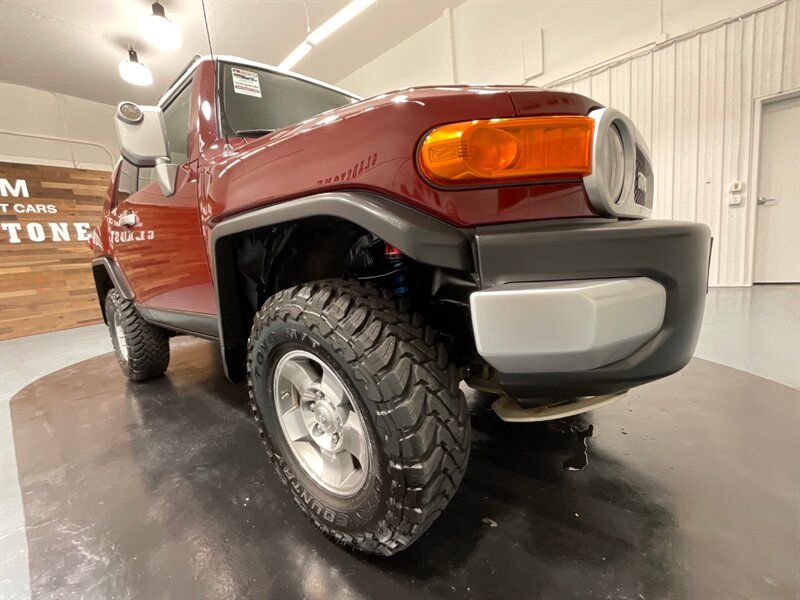 2008 Toyota FJ Cruiser 4X4 / 4.0L V6 / LOCAL SUV / REAR DIFF LOCK  / MUD TIRES - Photo 40 - Gladstone, OR 97027