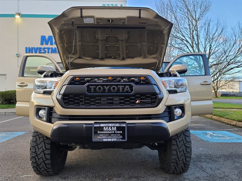 2017 Toyota Tacoma LONG BED 4X4 TRD CRAWL CONTROL  DIFF LOCK / LIFTED  / TRD OFF ROAD / BLIND SPOT MONITOR / NAVi / CAM / SUN ROOF / HEATED SEATS / METHOD WHEELS / TOYO TIRES / PRINSU RACK - Photo 30 - Portland, OR 97217