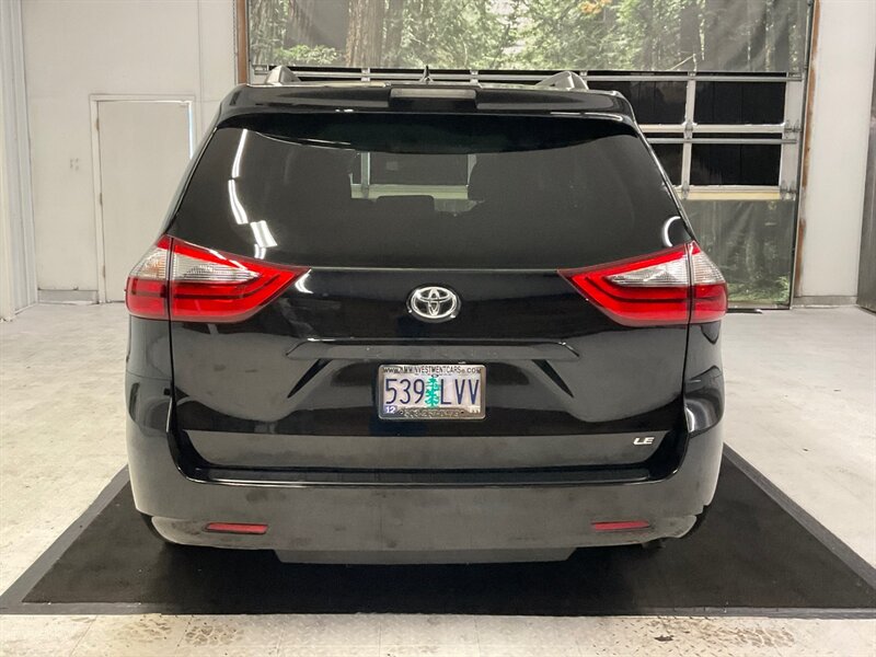 2020 Toyota Sienna LE 8-Passenger 3.5L V6 / 1-OWNER / Backup Camera  / Captain Chairs /112K Miles - Photo 6 - Gladstone, OR 97027