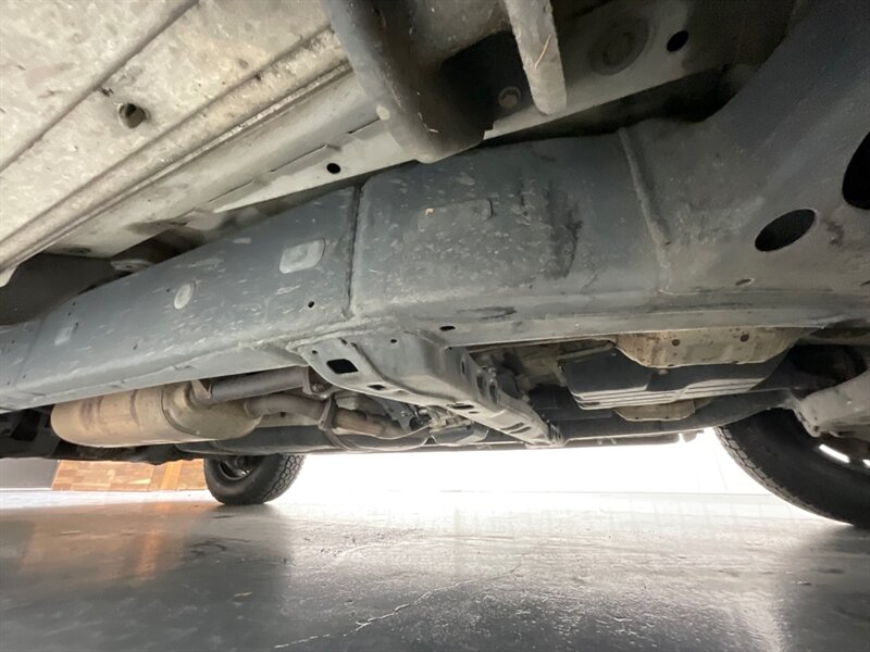 2014 Toyota Sequoia / SR5 4x4 / 5.7L V8/ Leather / Sunroof / NEW TIRES  / 3RD ROW SEAT / Navigation & Backup Camera / Heated Leather Seats / Luggage Rack & BullBar / LOCAL SUV w. ZERO RUST - Photo 56 - Gladstone, OR 97027