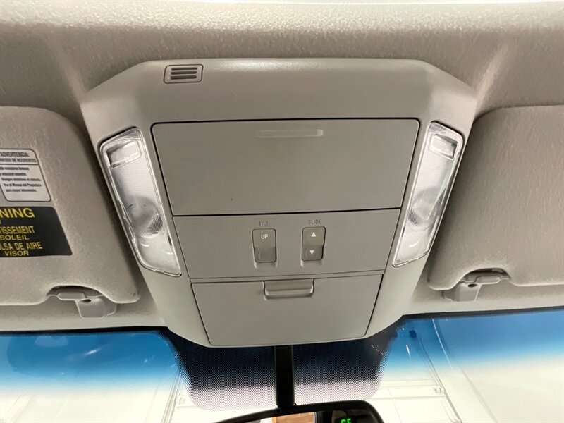 2014 Toyota Sequoia / SR5 4x4 / 5.7L V8/ Leather / Sunroof / NEW TIRES  / 3RD ROW SEAT / Navigation & Backup Camera / Heated Leather Seats / Luggage Rack & BullBar / LOCAL SUV w. ZERO RUST - Photo 48 - Gladstone, OR 97027