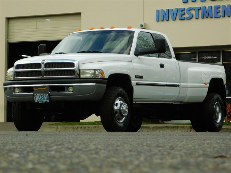 2000 Dodge Ram 3500 SLT 4dr DUALLY / 4X4 /  CUMMINS DIESEL /CLEAN