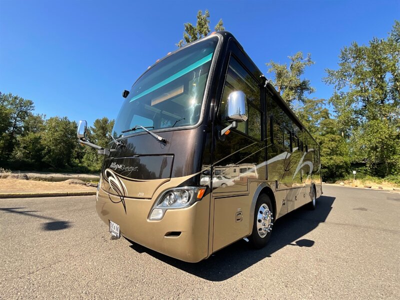 2011 Tiffin 32BR   - Photo 62 - Gladstone, OR 97027