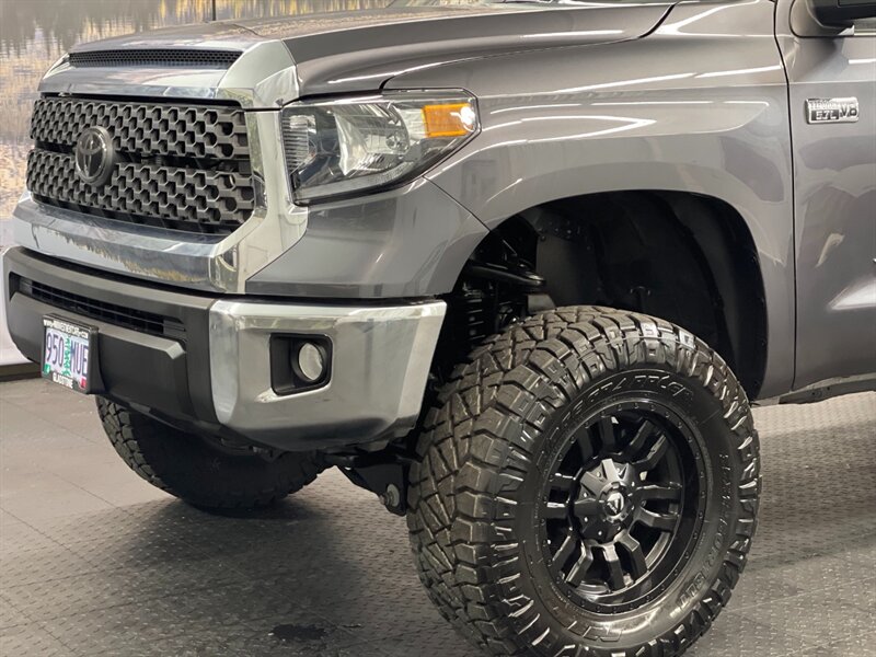 2021 Toyota Tundra SR5 CrewMax 4X4 /5.7