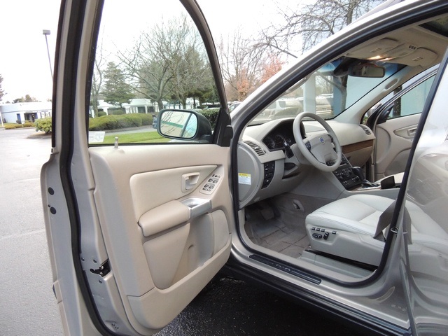 2005 Volvo XC90 T6 3rd seats 93K Full Serviced at dealer   - Photo 13 - Portland, OR 97217