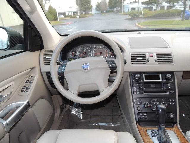 2005 Volvo XC90 T6 3rd seats 93K Full Serviced at dealer   - Photo 23 - Portland, OR 97217