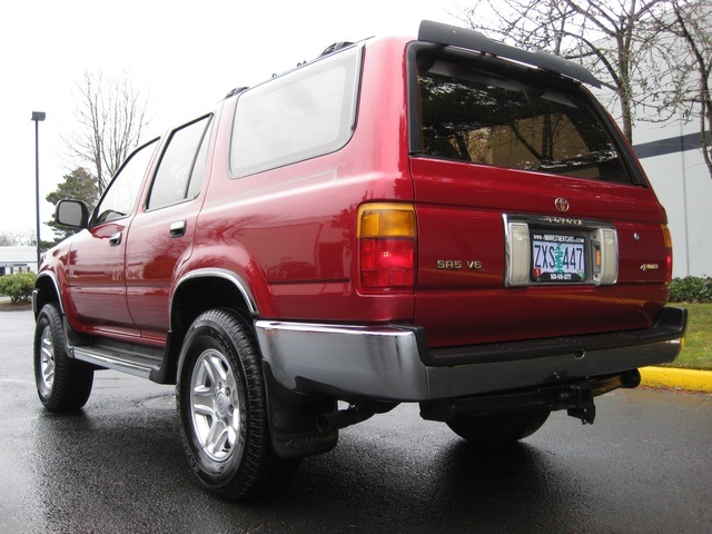 1995 Toyota 4Runner SR5 V6   - Photo 43 - Portland, OR 97217