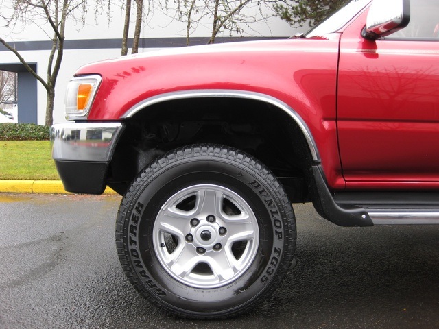 1995 Toyota 4Runner SR5 V6   - Photo 35 - Portland, OR 97217