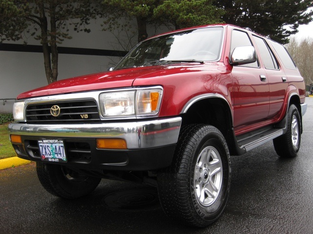 1995 Toyota 4Runner SR5 V6   - Photo 40 - Portland, OR 97217