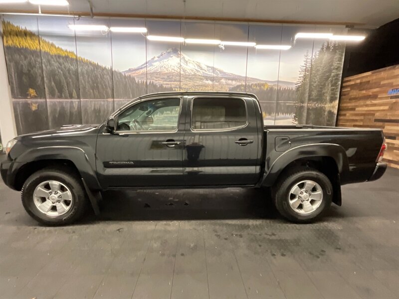 2009 Toyota Tacoma V6 TRD SPORT PKG Double Cab 4X4 / V6 / 1-OWNER  LOCAL OREGON TRUCK / RUST FREE / Backup Camera / SHARP & CLEAN !! - Photo 3 - Gladstone, OR 97027